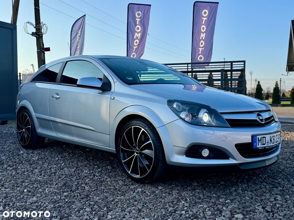 Opel Astra 2.0 Turbo Sport - 22