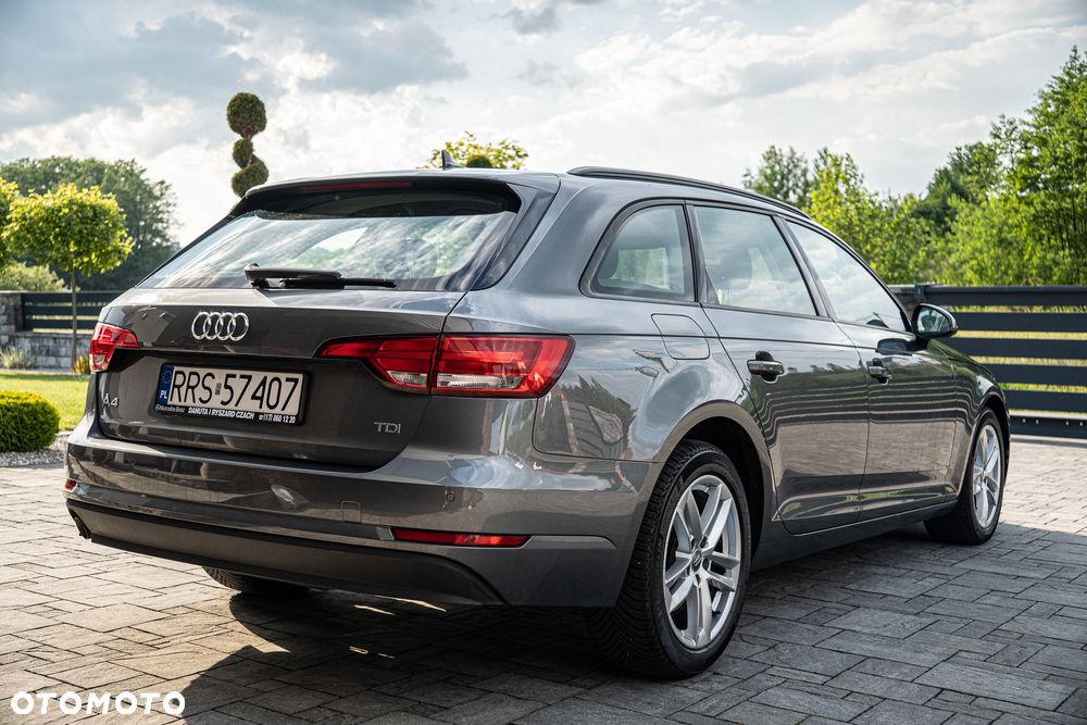 Audi A4 Avant 2.0 TDI S tronic - 6
