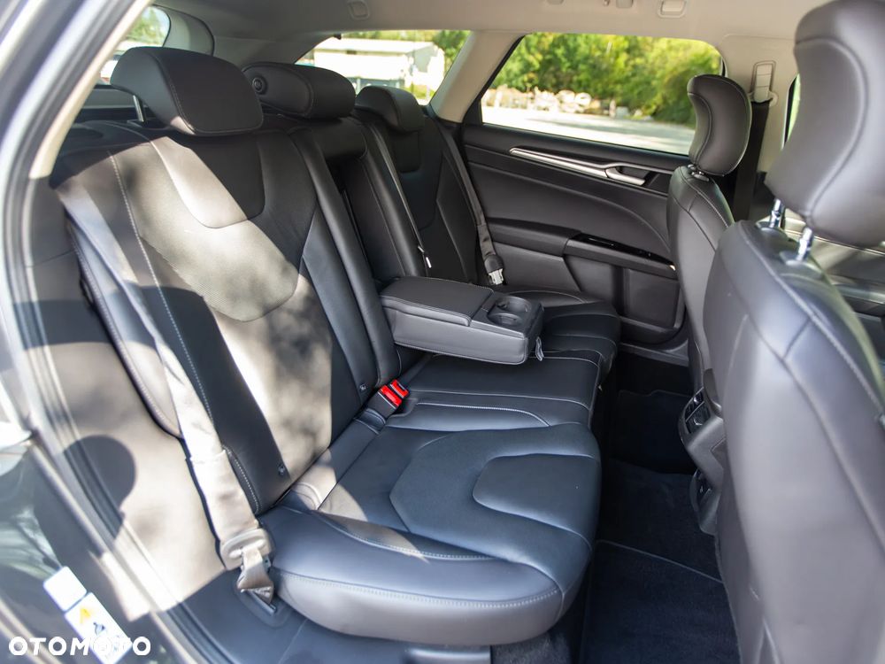 Ford Mondeo Turnier 2.0 TDCi Bi-Turbo PowerShift-Aut Titanium - 20