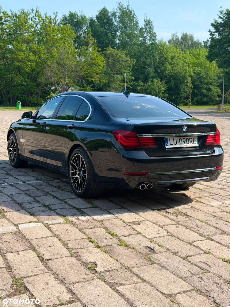 BMW Seria 7 730d xDrive - 10