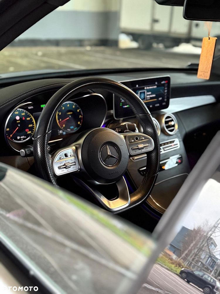 Mercedes-Benz Klasa C 200 4Matic 9G-TRONIC - 34