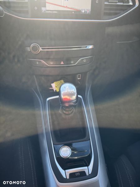 Peugeot 308 BlueHDi 120 Stop & Start Allure - 12