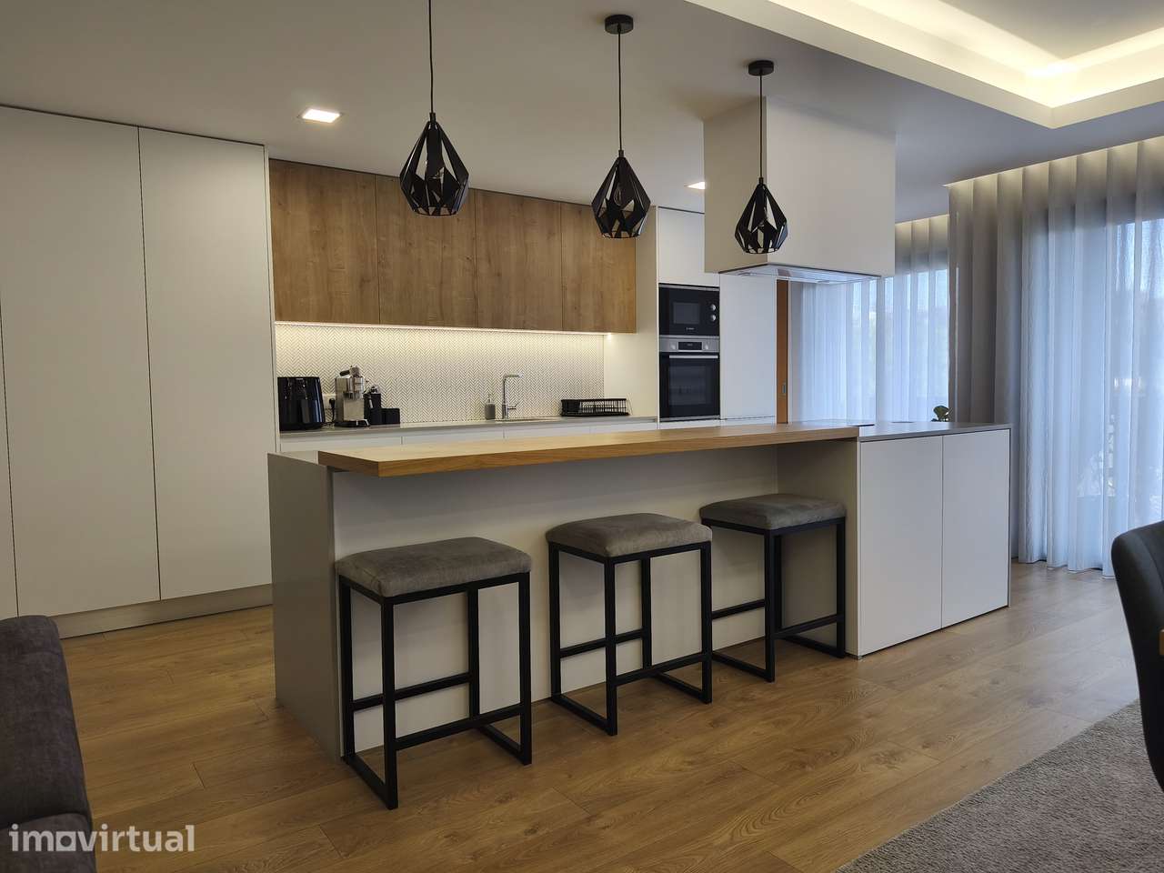 Apartamento T3 de 2021 | Como Novo | Pronto a Habitar| Tenões, Braga - Grande imagem: 5/25