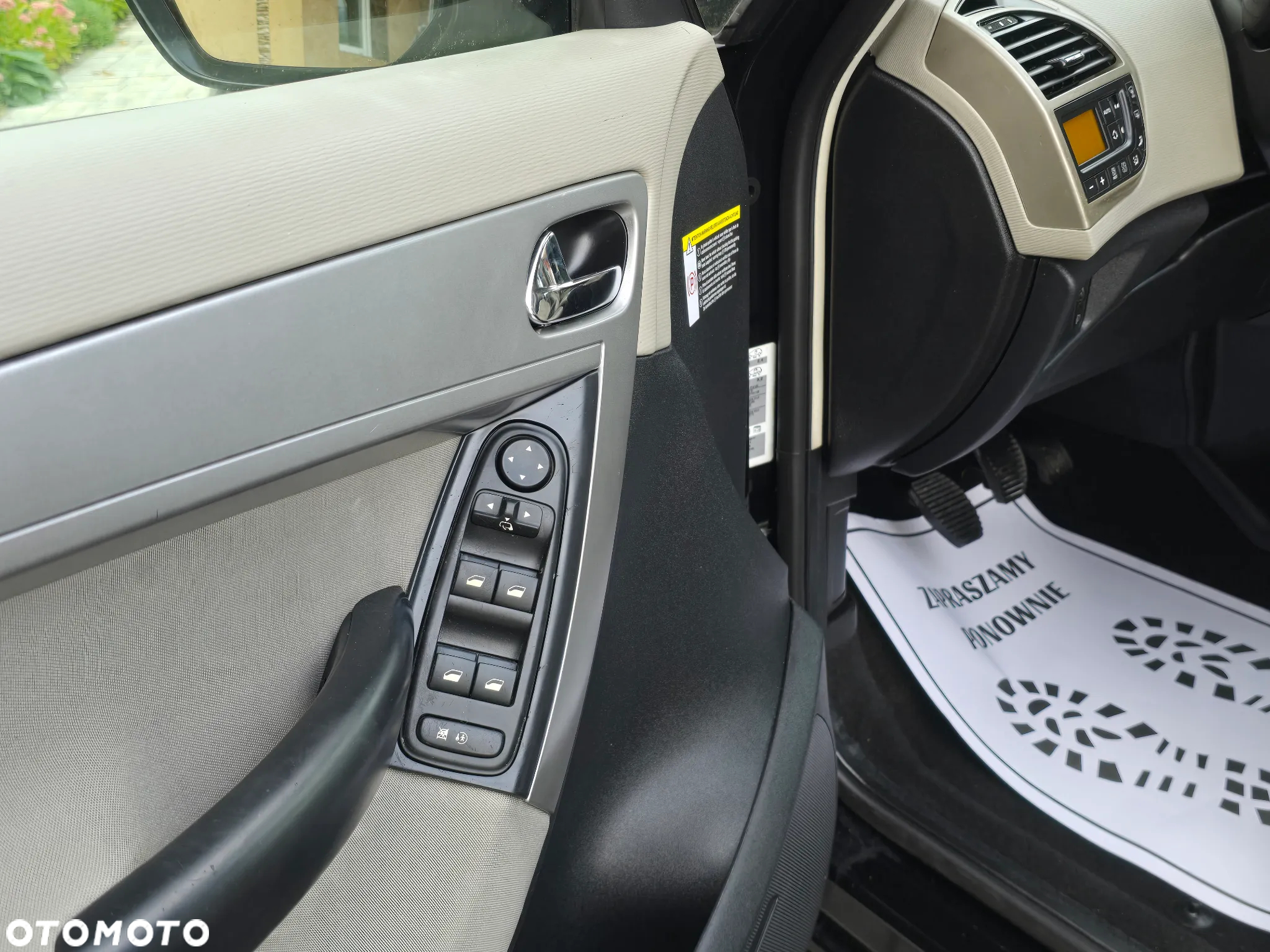 Citroën C4 Grand Picasso - 28