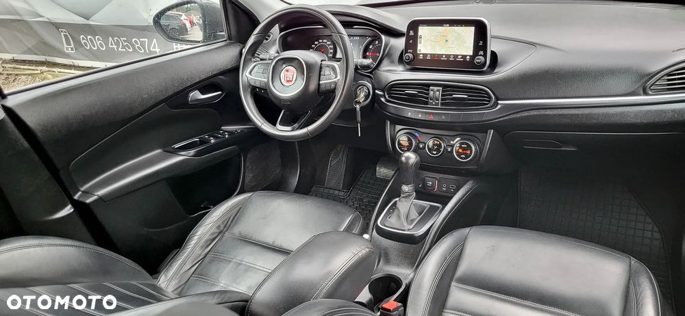 Fiat Tipo Kombi 1.6 E-torQ Lounge - 15