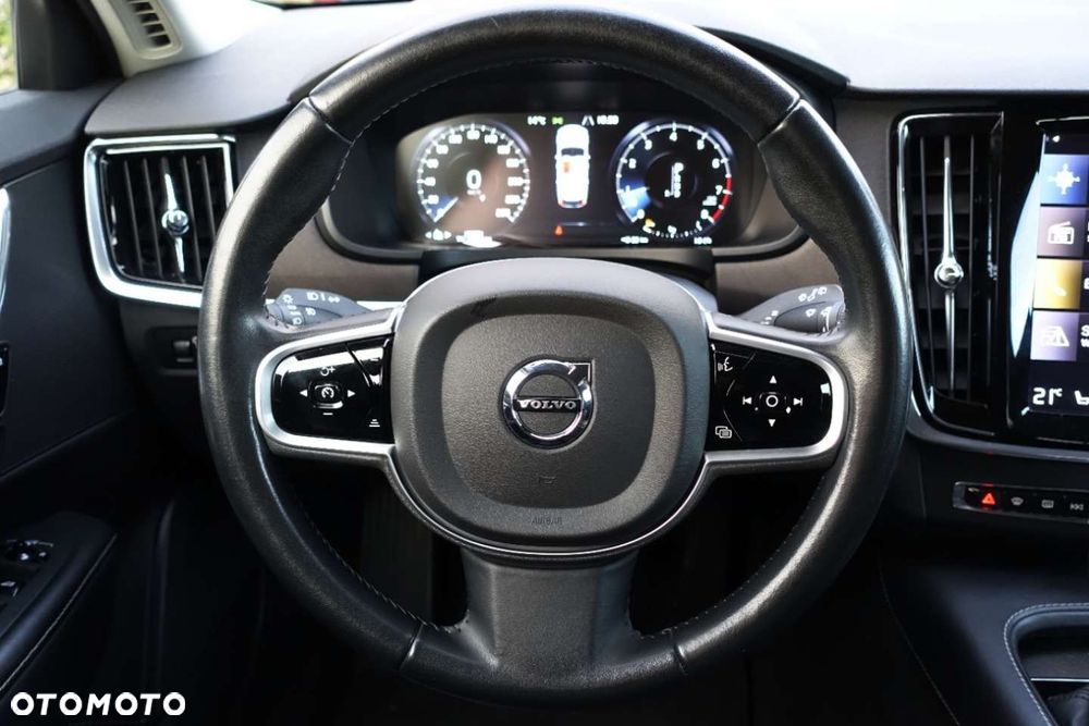Volvo V90 Cross Country T5 AWD Pro - 21