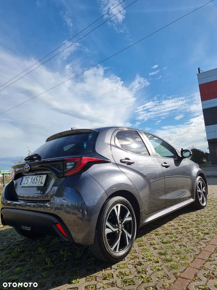Toyota Yaris 1.5 Style - 4