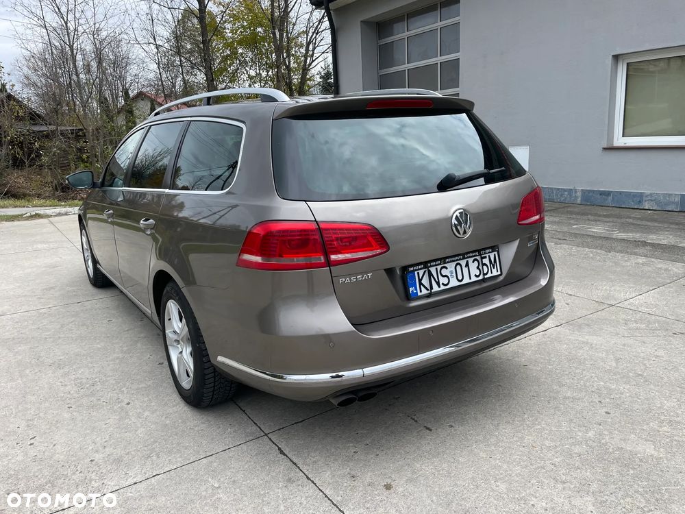 Volkswagen Passat 2.0 TDI 4Mot Comfortline - 9