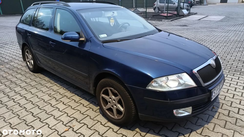 Skoda Octavia 1.6 Elegance - 4