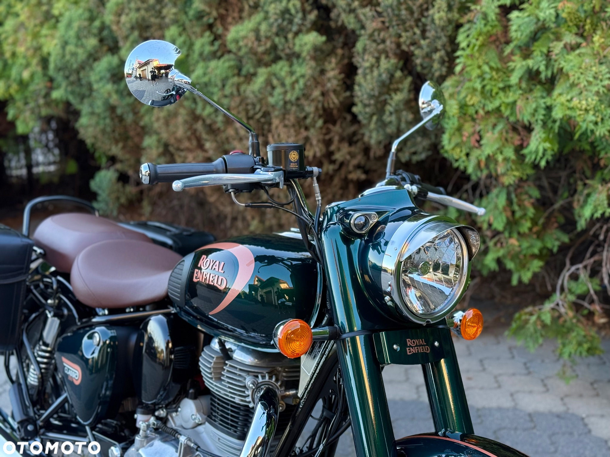 Royal Enfield Classic - 9