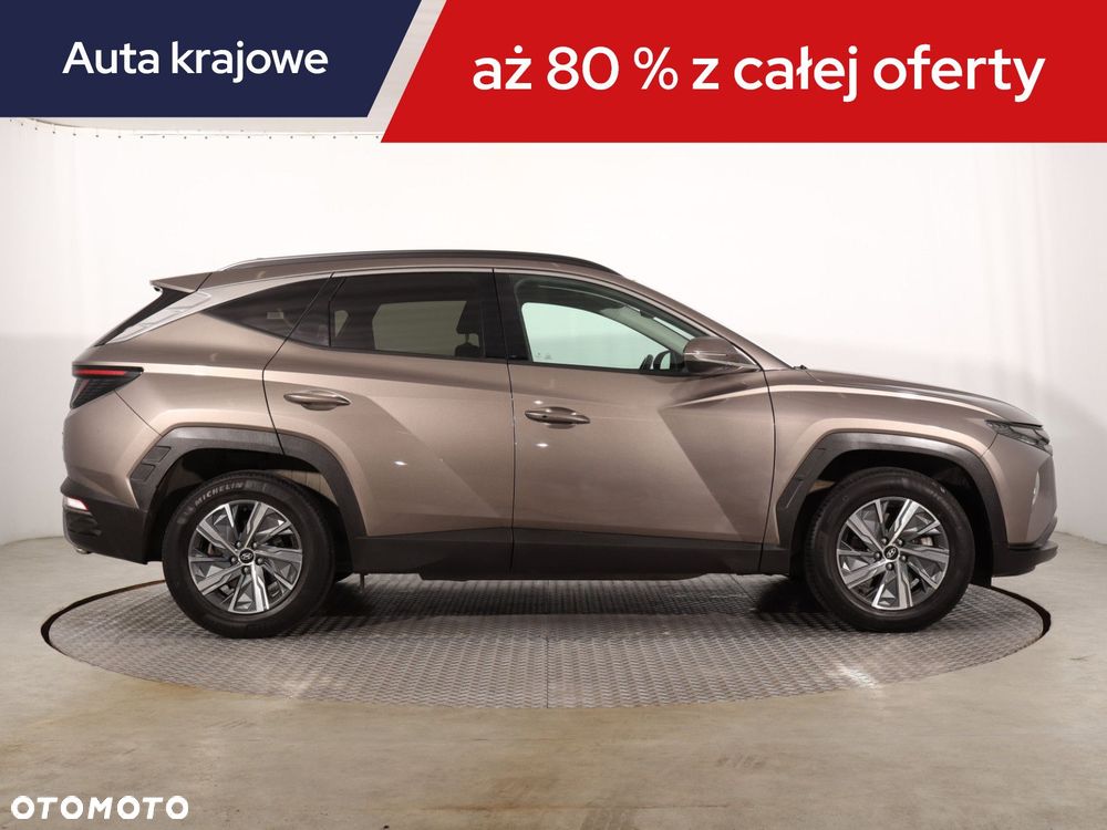Hyundai Tucson - 8