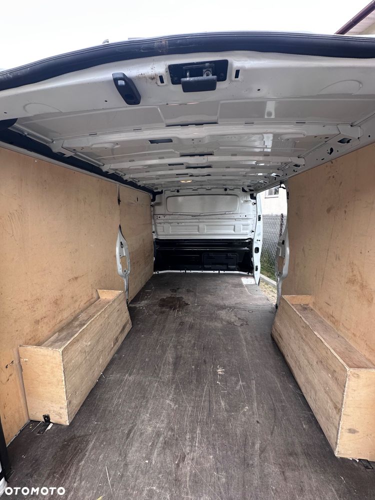 Renault Trafic - 6
