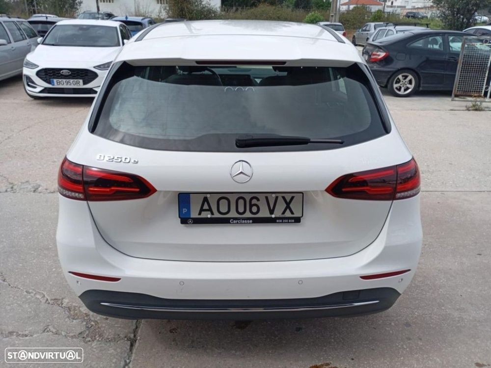 Mercedes-Benz B 250 e Style Plus - 9