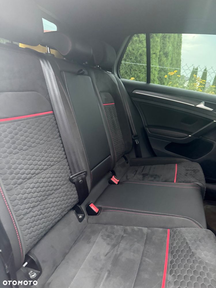 Volkswagen Golf 2.0 TSI BMT GTI Performance DSG - 17