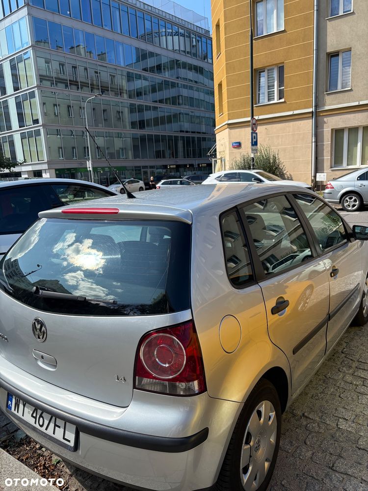 Volkswagen Polo 1.4 16V Trendline - 5