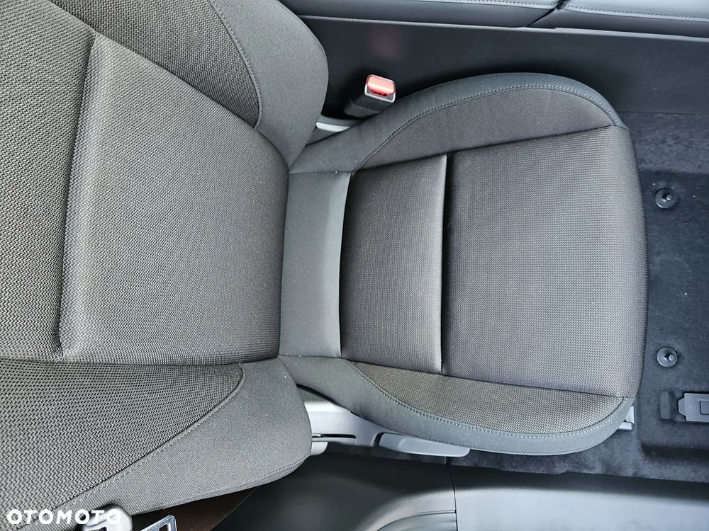 Mazda 3 e-SKYACTIV-X 186 M HYBRID DRIVE EXCLUSIVE-LINE - 23