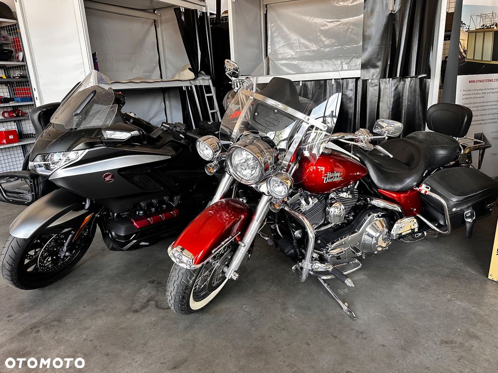 Harley-Davidson Touring Road King - 8