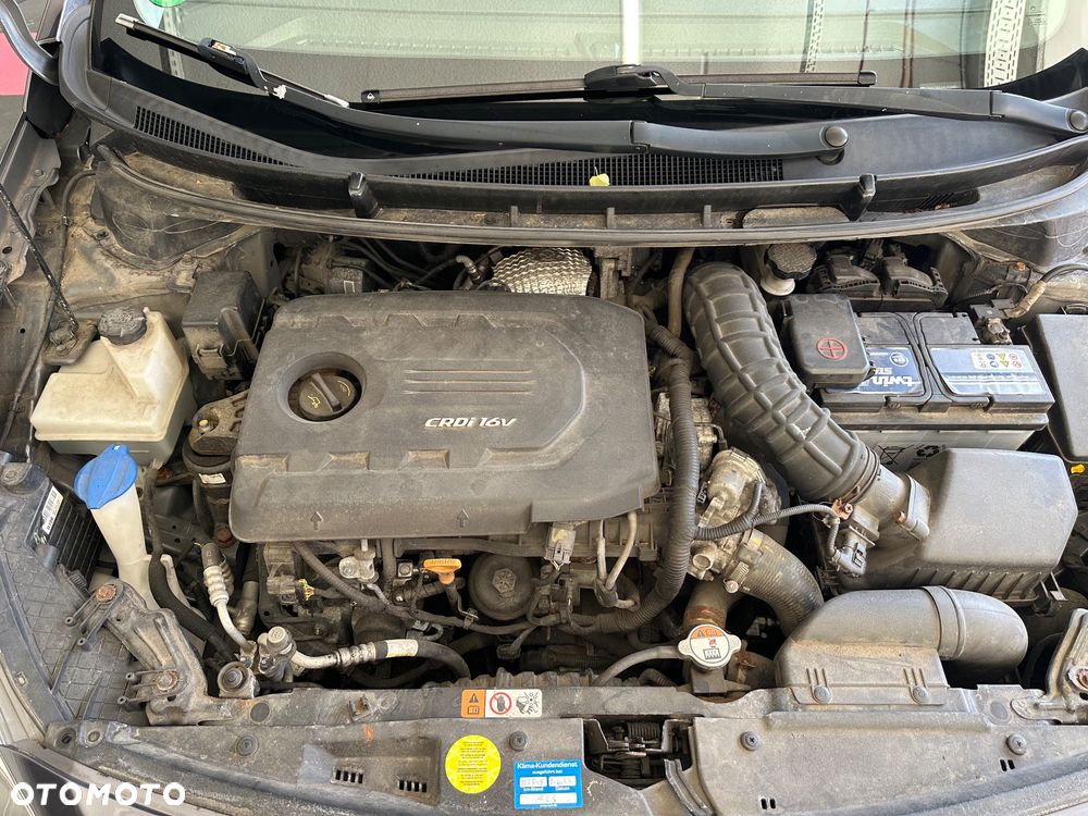 Hyundai i30 1.6 CRDi BlueDrive Comfort - 38