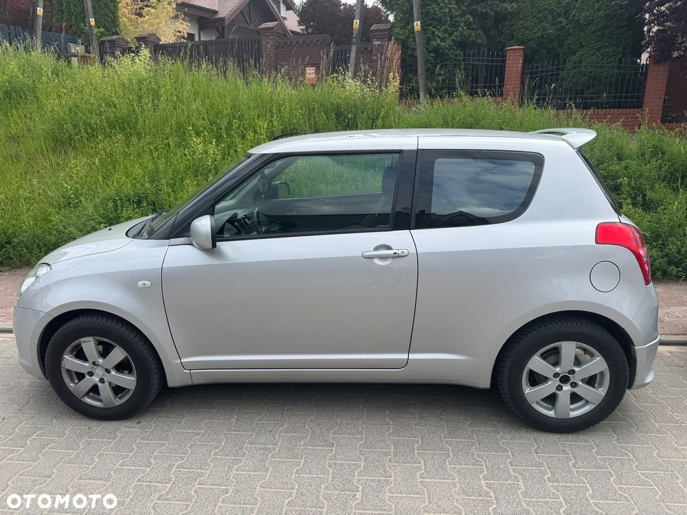 Suzuki Swift 1.3 Club - 2