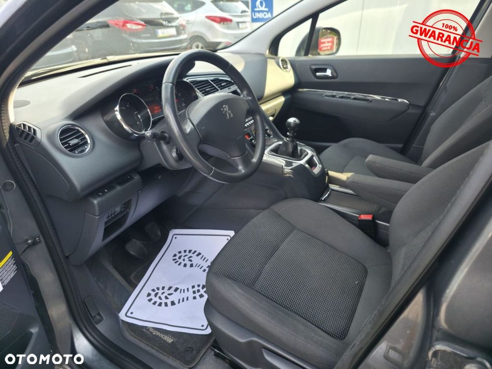 Peugeot 5008 - 18
