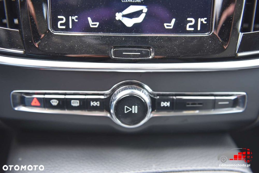 Volvo V90 T5 Momentum - 27