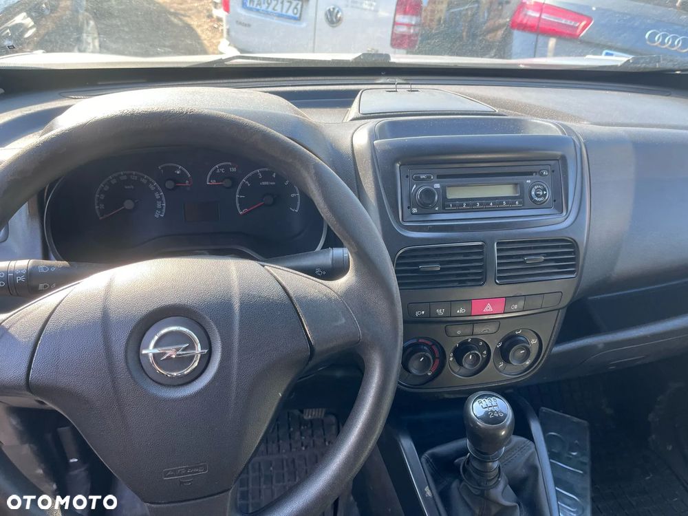 Opel Combo - 6