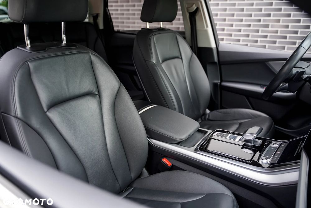 Audi Q7 ver-45-tdi-mhev-quattro-s-line-tiptr - 19