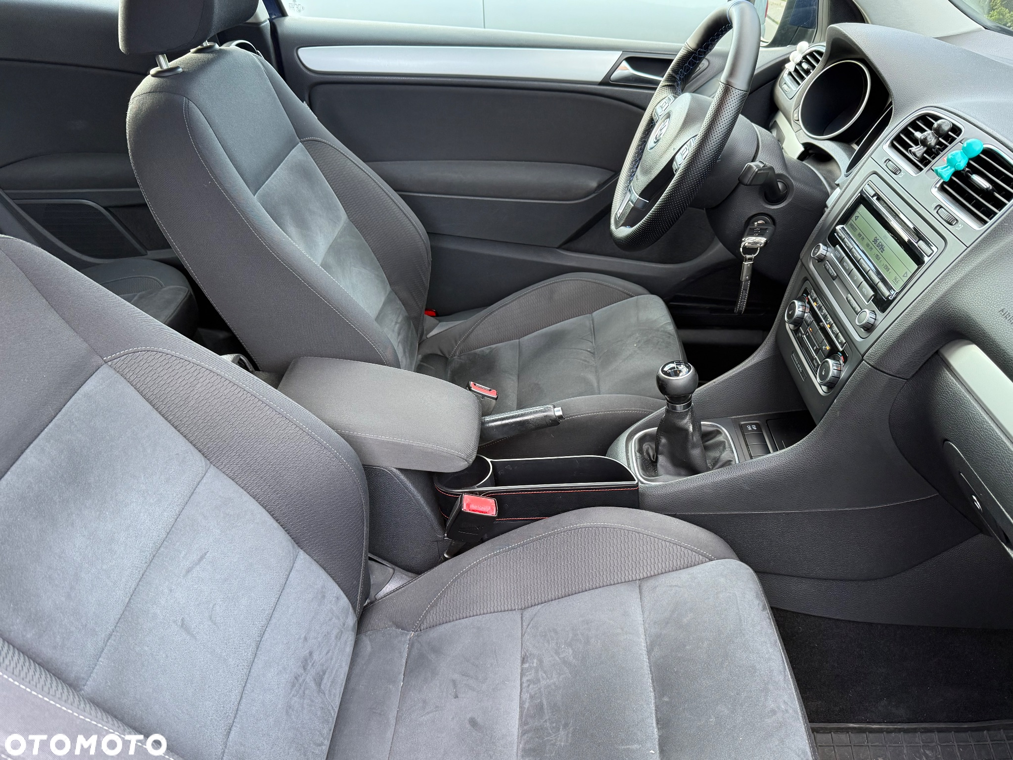 Volkswagen Golf - 18
