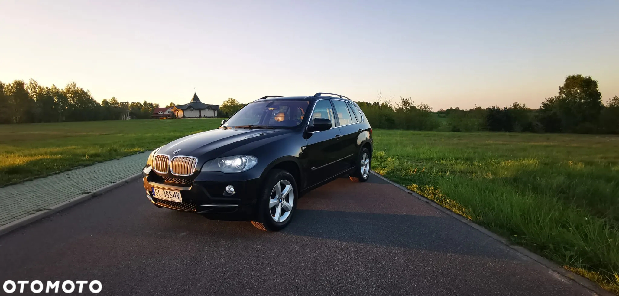 BMW X5 4.8i xDrive - 28
