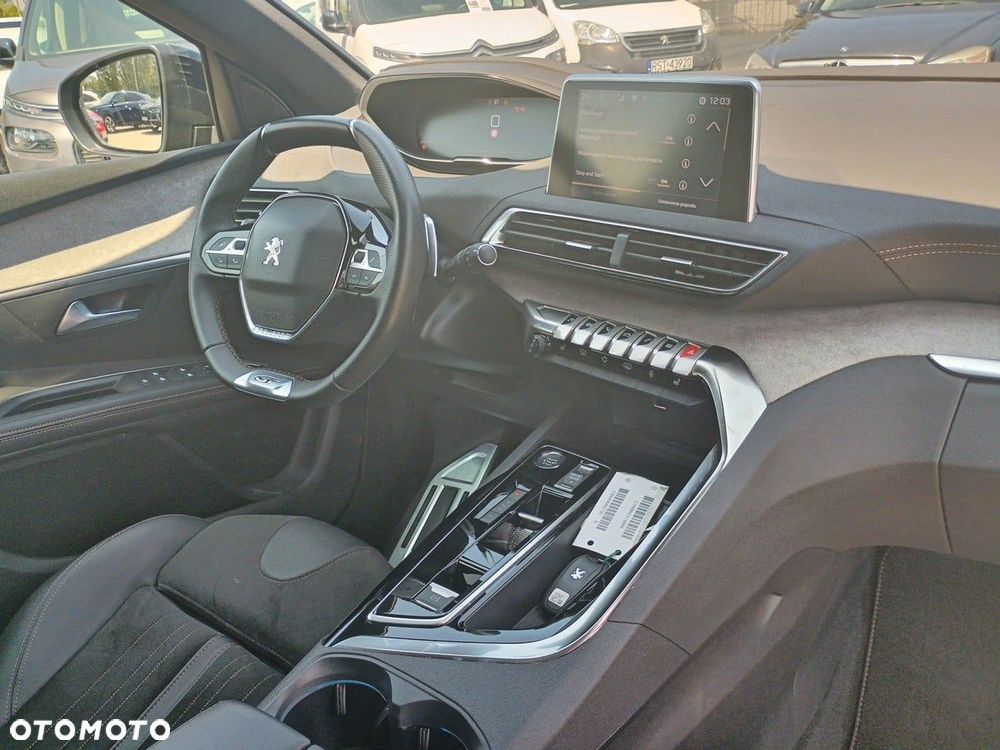 Peugeot 5008 - 17