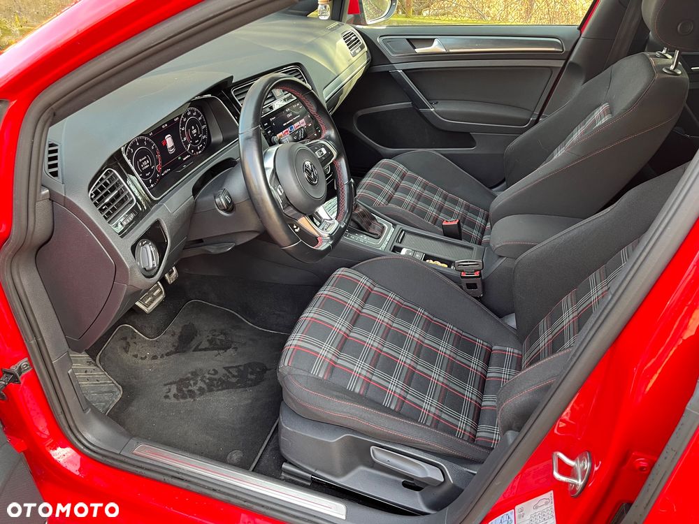 Volkswagen Golf GTI (BlueMotion Technology) DSG - 8