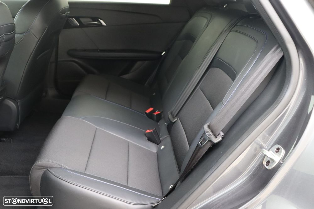 MG MG4 4 Luxury 64 kWh - 21