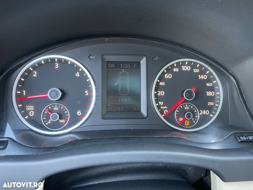 Volkswagen Tiguan - 25