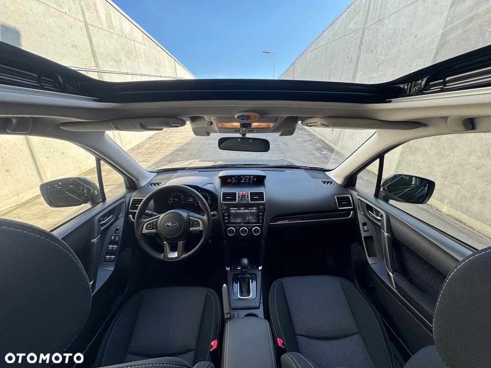 Subaru Forester 2.0i Exclusive Lineartronic EU6 - 10