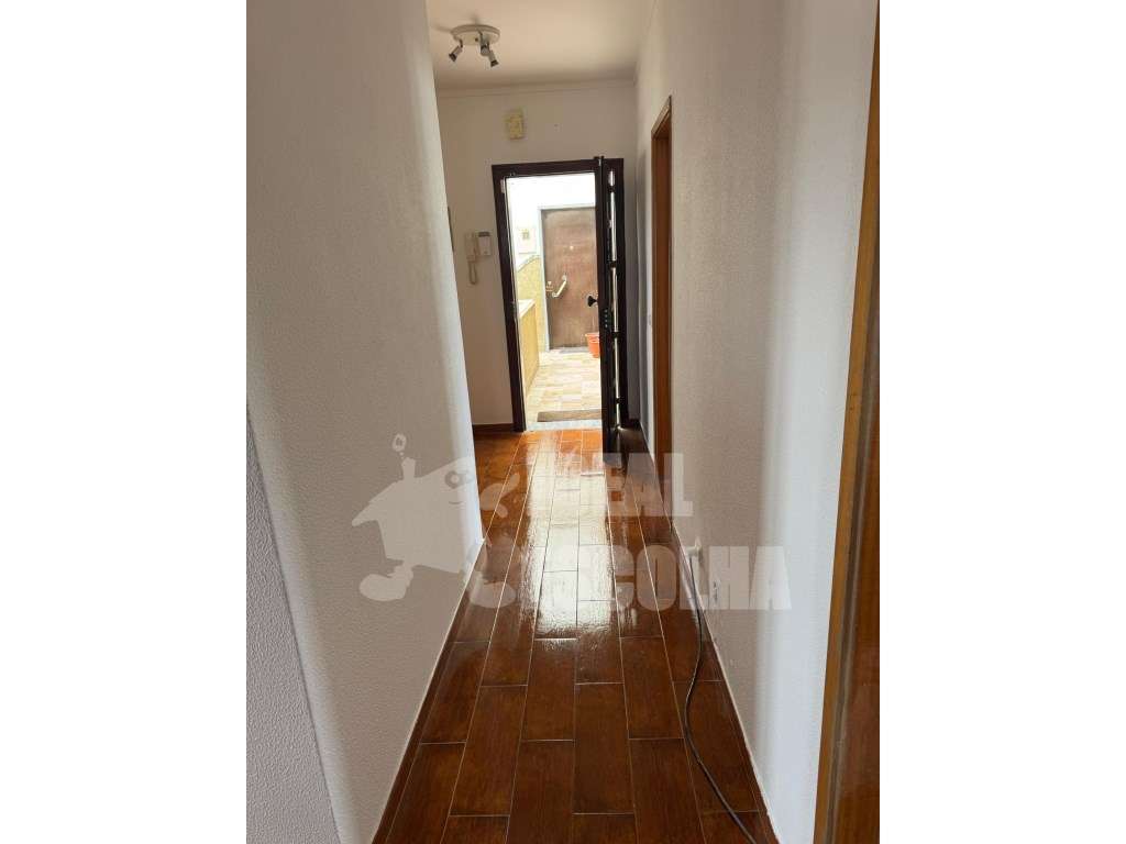 T3 PARA ARRENDAMENTO EM SESIMBRA ..
DISPONIVEL - Grande imagem: 5/10