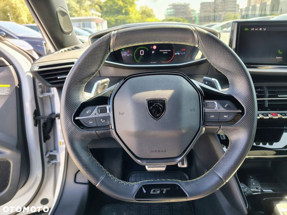 Peugeot 2008 - 11