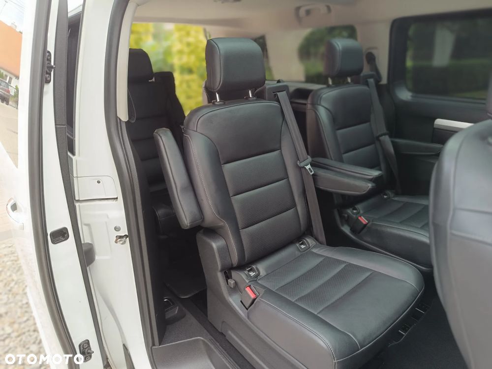 Peugeot Traveller 2.0 BlueHDi Long Business Vip - 33