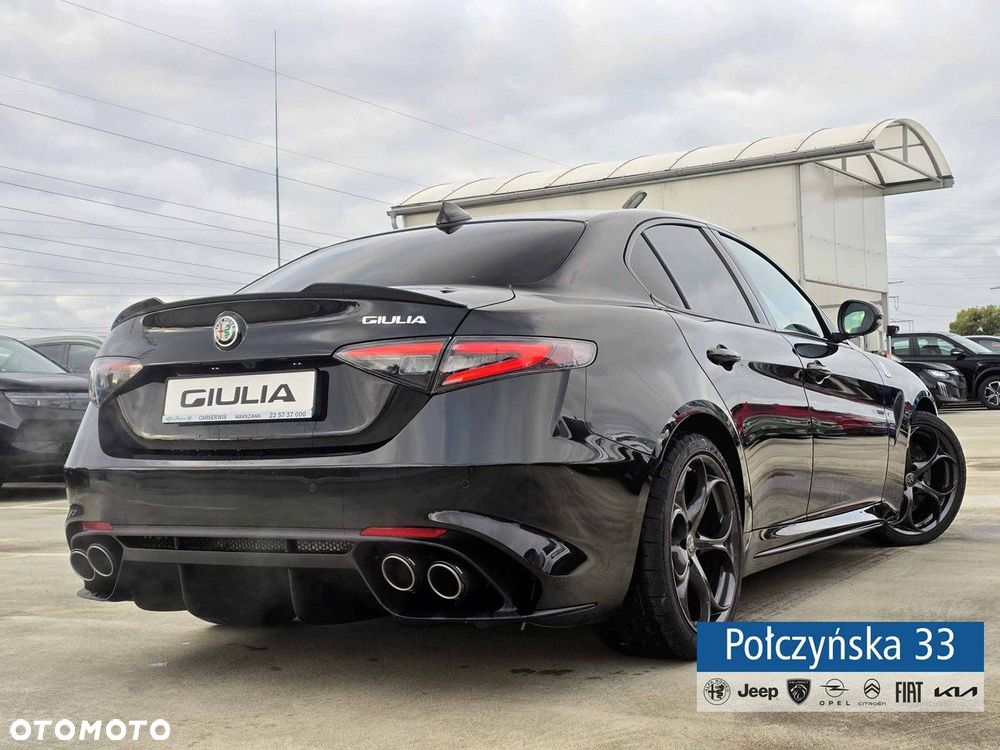 Alfa Romeo Giulia - 6