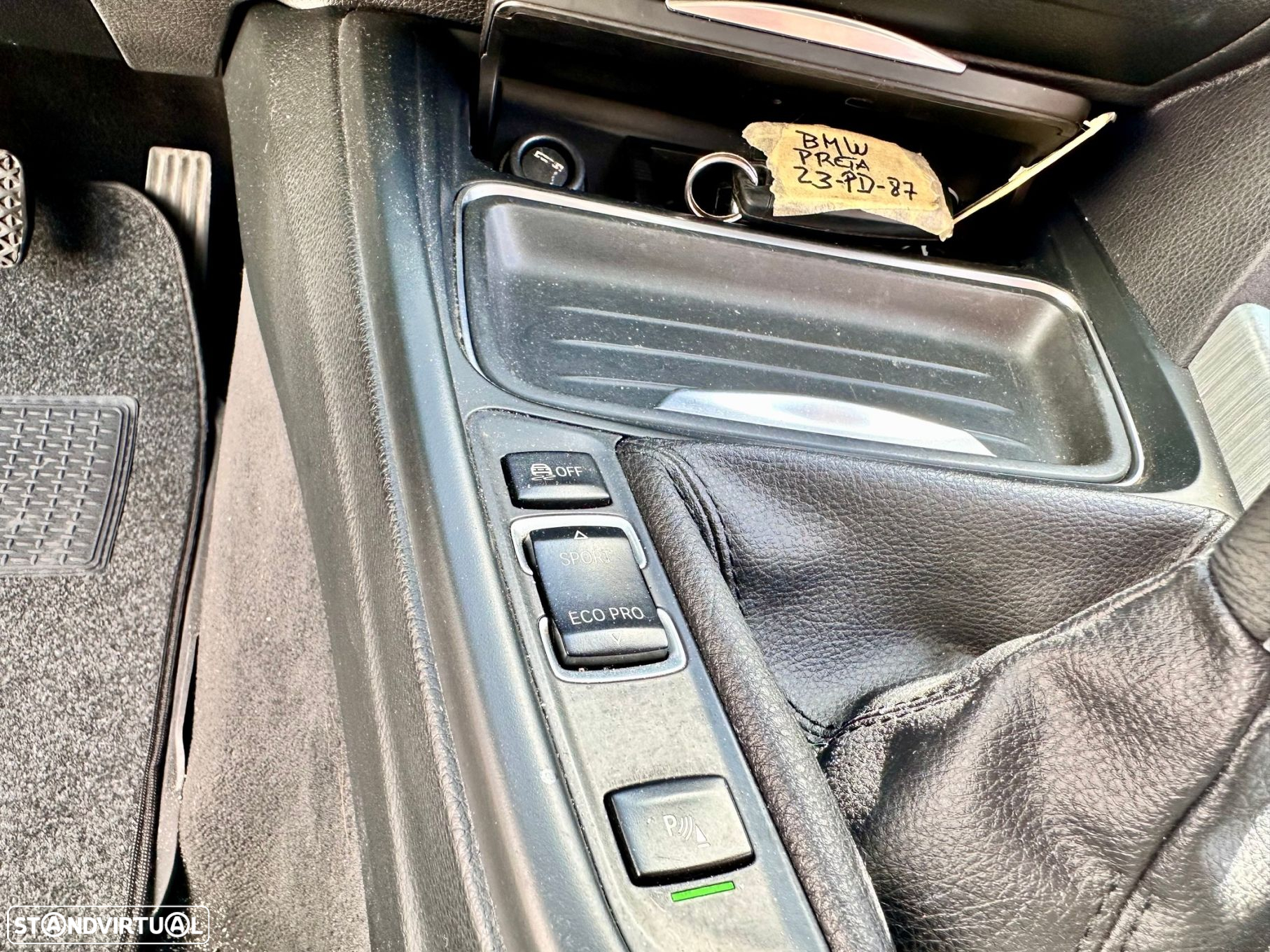 BMW 318 d Touring Line Sport - 24