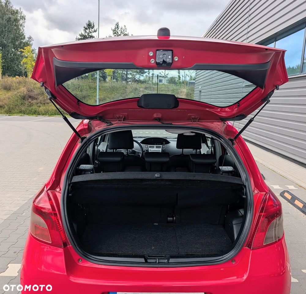 Toyota Yaris 1.3 Luna A/C - 20