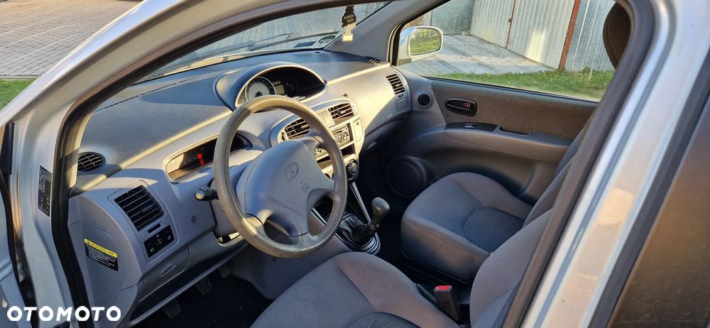 Hyundai Matrix 1.6 GLS - 5