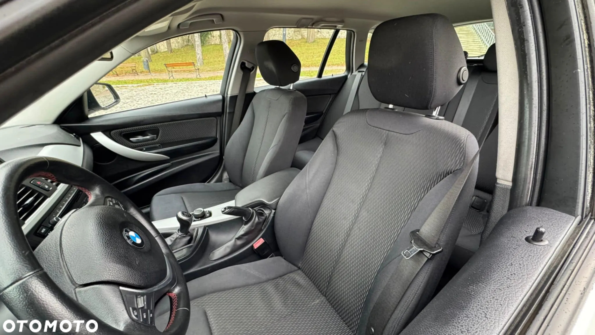 BMW Seria 3 316d - 27