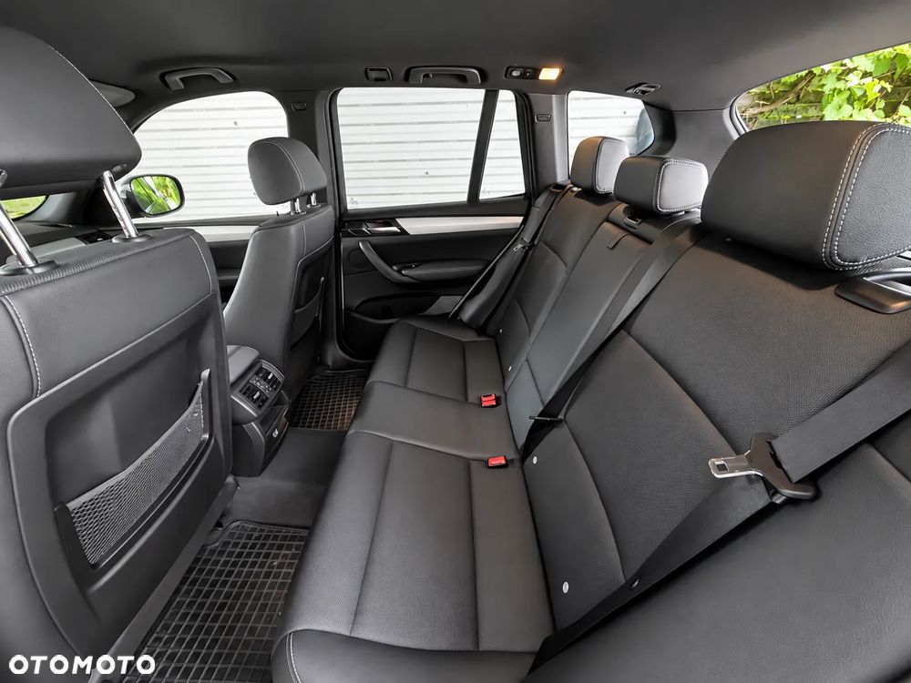 BMW X3 xDrive20d - 8