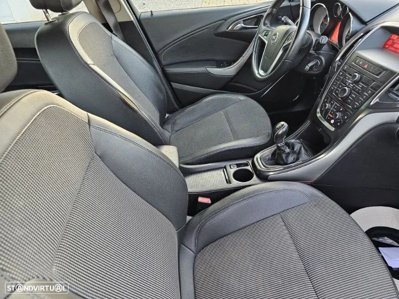 Opel Astra Sports Tourer 1.7 CDTi Enjoy - 17