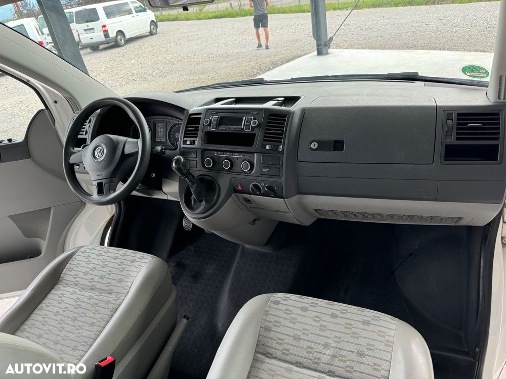 Volkswagen Transporter - 8