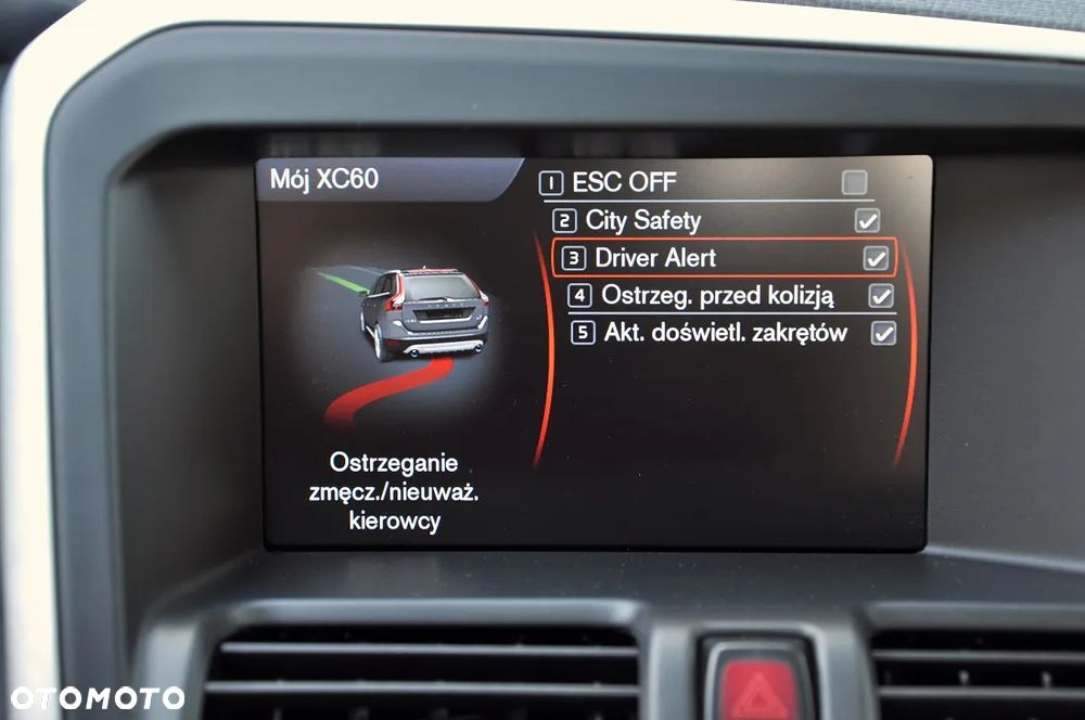 Volvo XC 60 D4 AWD Geartronic Summum - 35