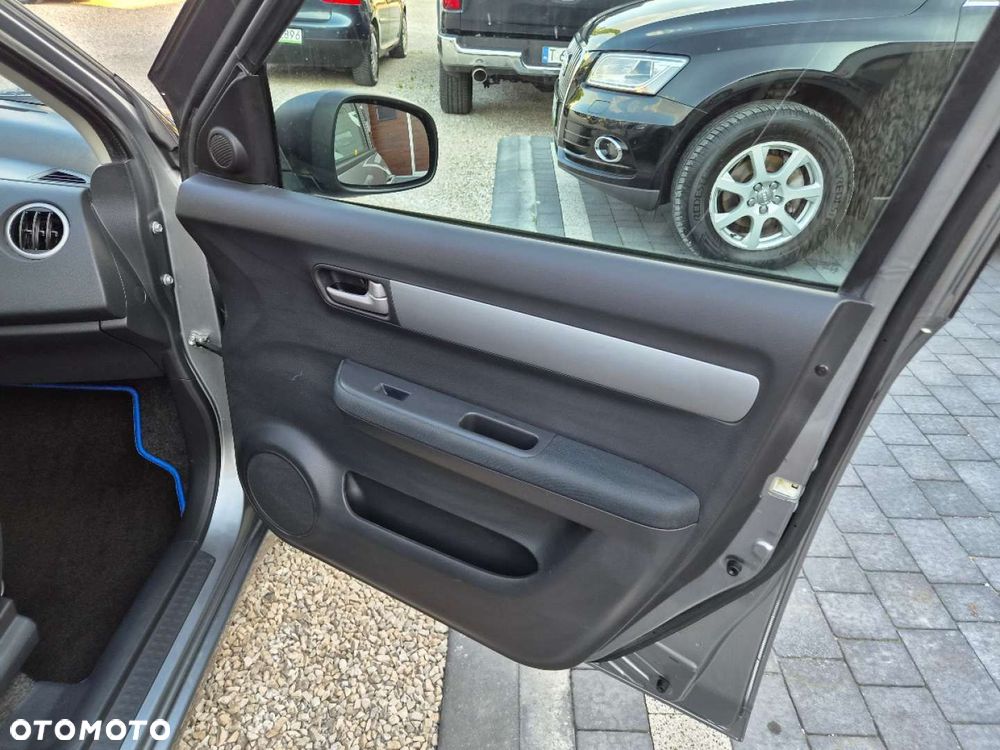 Suzuki Swift - 19
