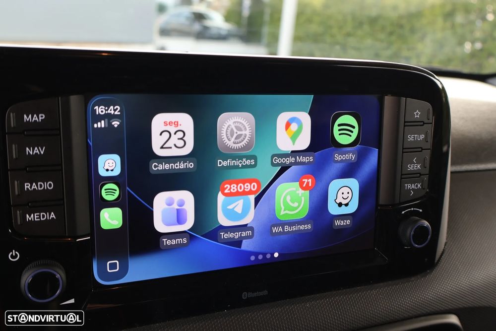 Hyundai i10 1.0 Comfort AMT (TT) - 23