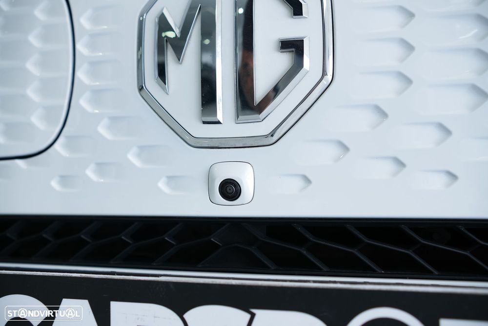 MG ZS Standard Luxury - 17