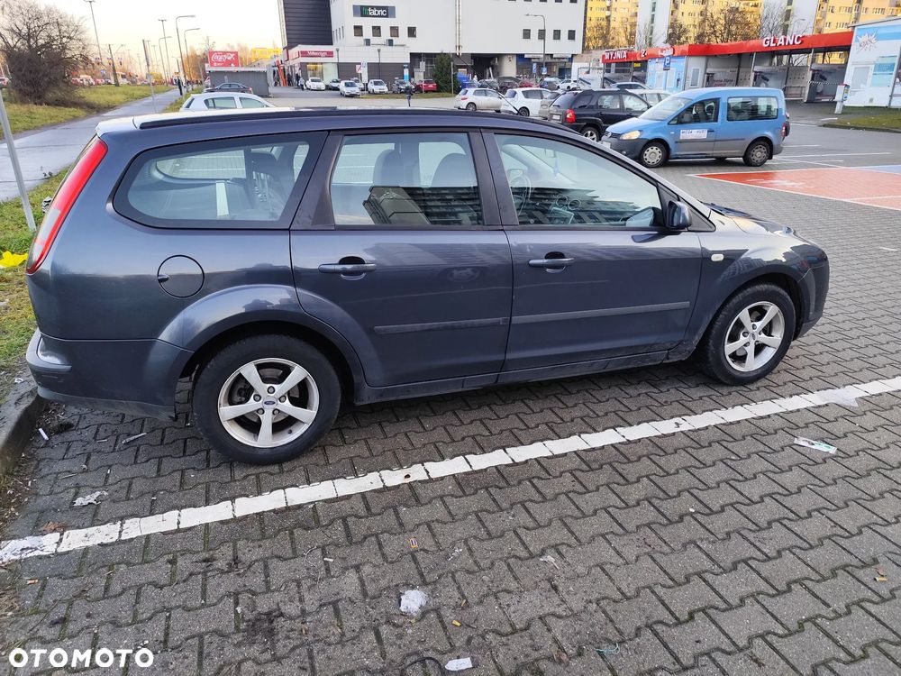 Ford Focus 1.8 Style - 2